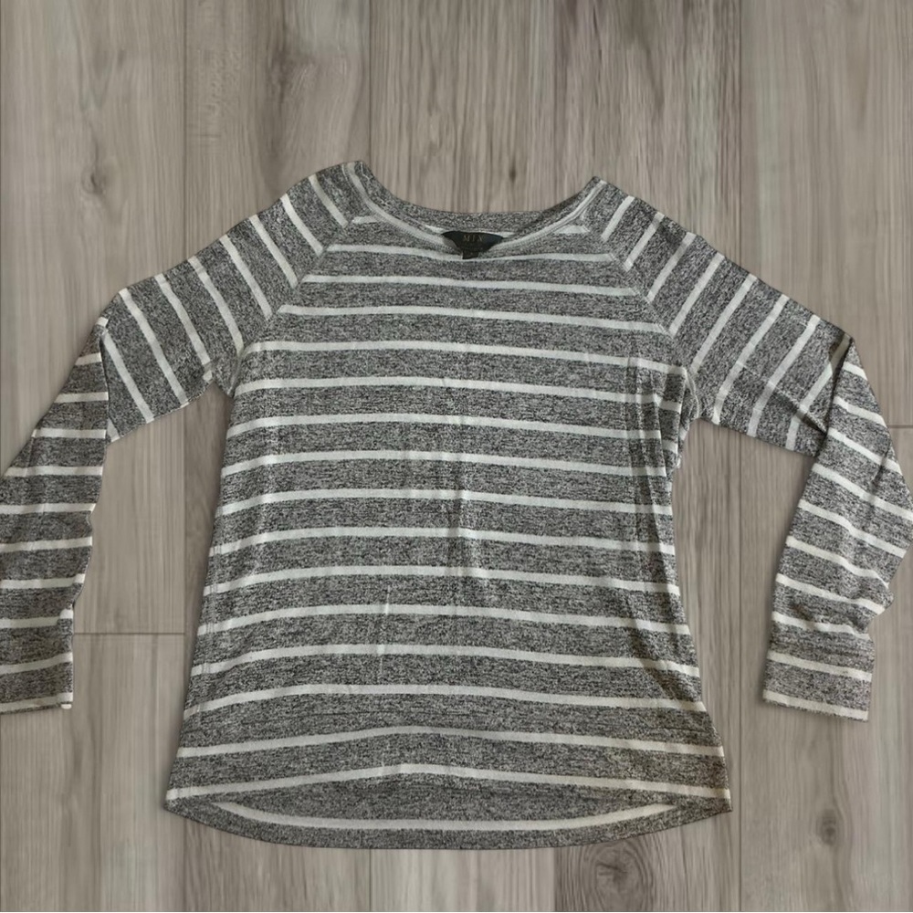 Mix It Gray and White Striped Long Sleeve Top